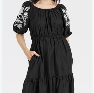 Knox Rose Black Dress with White Embroidery, XXL